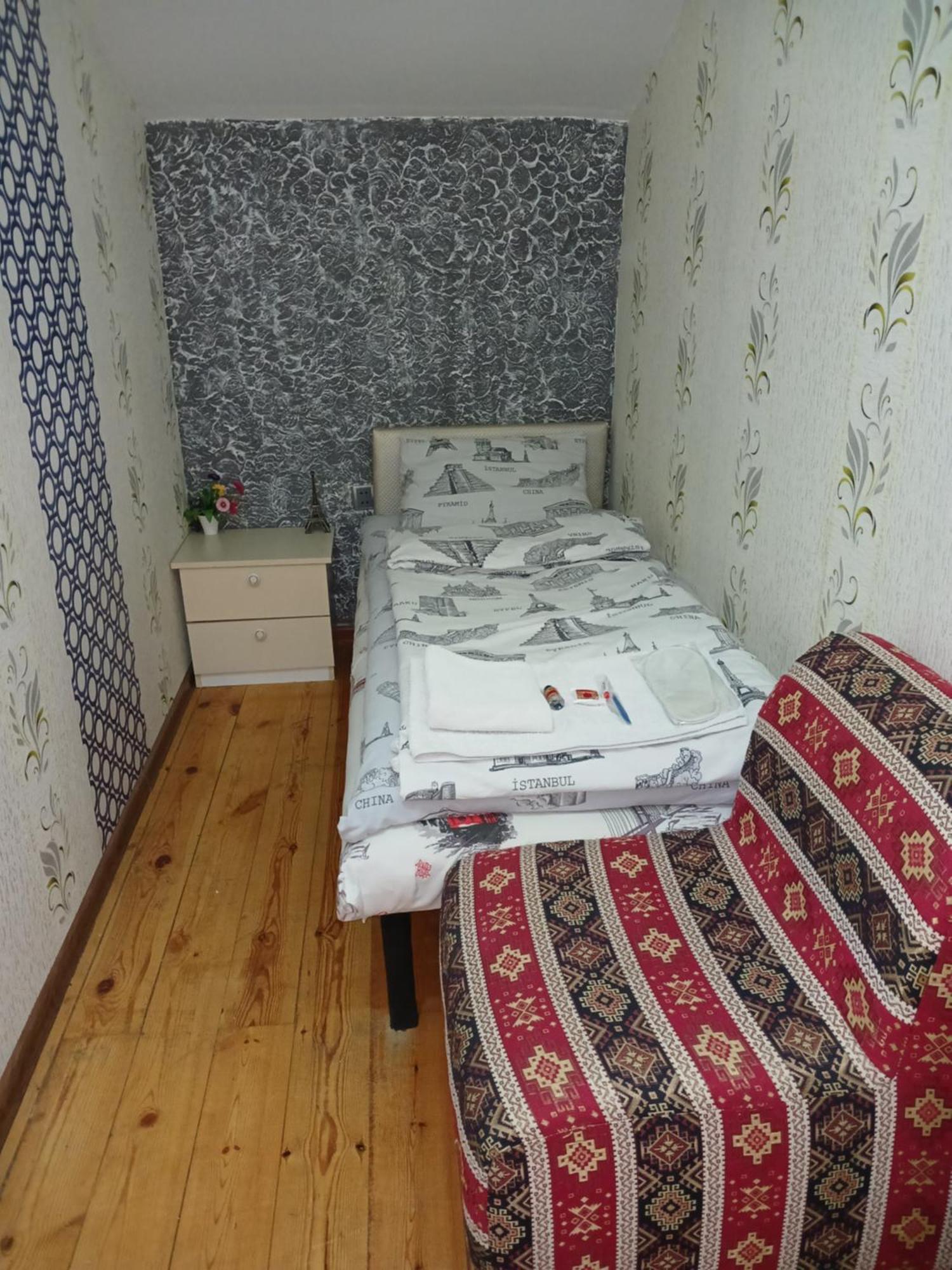 Cth-Baku-Hostel Zewnętrze zdjęcie